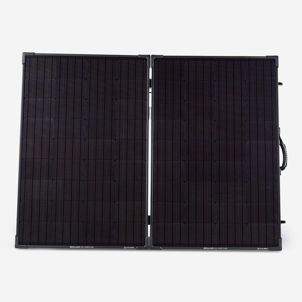 valigetta con due pannelli solari rigidi goal zero boulder 200 solar panel briefcase da 200w